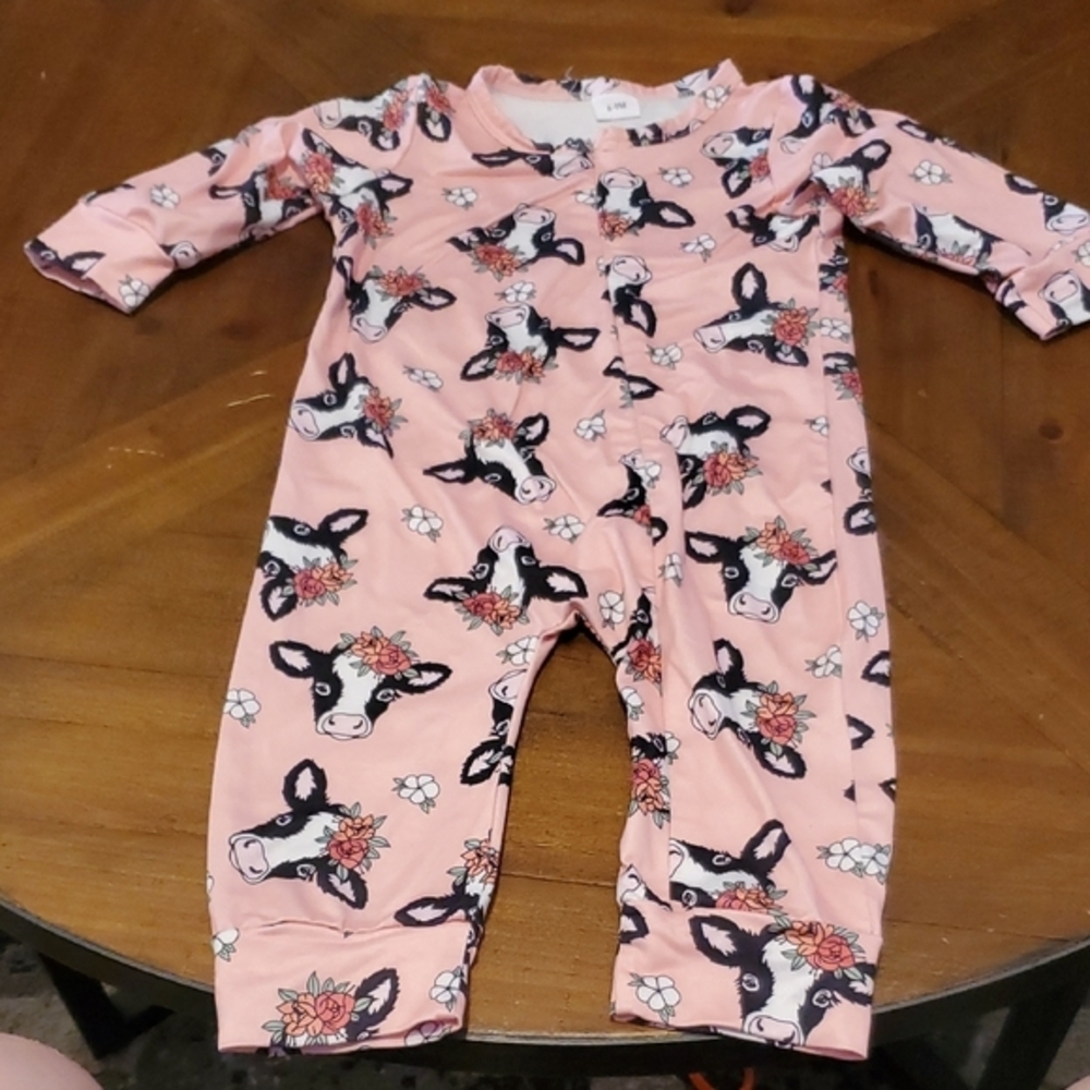 SHEIN Pink Cow and Flower Print Kids Footie